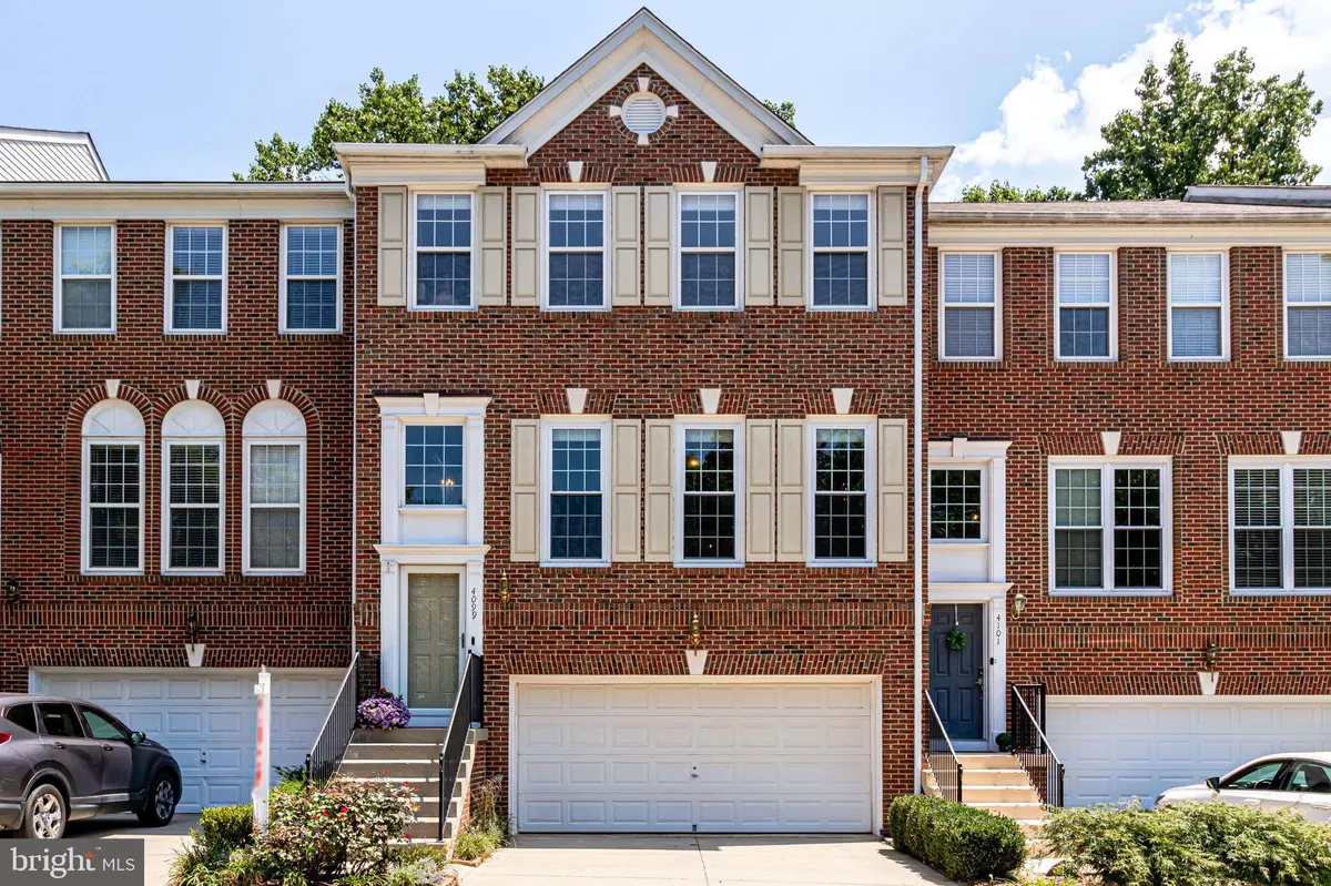 Fairfax, VA 22033,4099 OAK VILLAGE LNDG