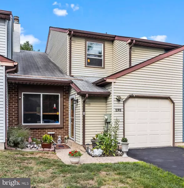 292 MARBLE CT, Yardley, PA 19067