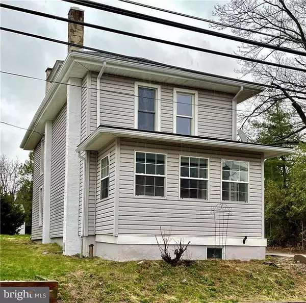 Pennsburg, PA 18073,578 DOTTS ST