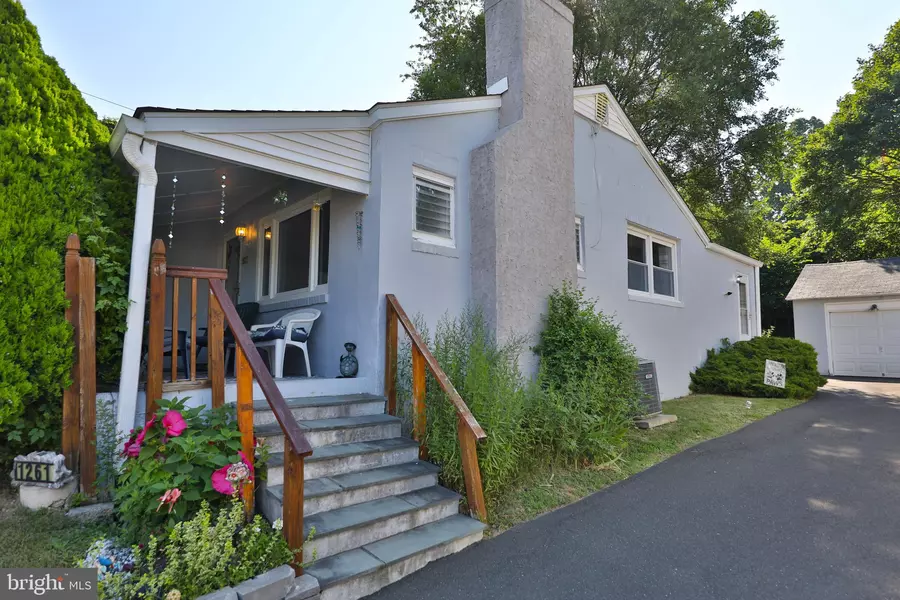 1261 MILDRED AVE, Abington, PA 19001