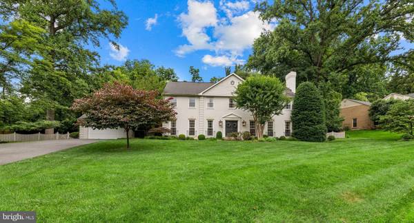 1176 HUNTOVER CT, Mclean, VA 22102