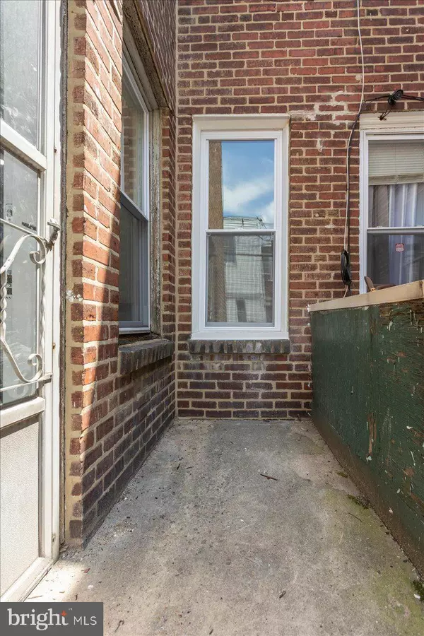 Philadelphia, PA 19120,5008 D ST