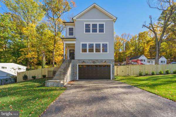 4417 ELMWOOD DR, Alexandria, VA 22310