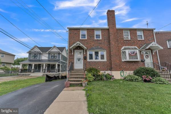 634 8TH AVE, Prospect Park, PA 19076