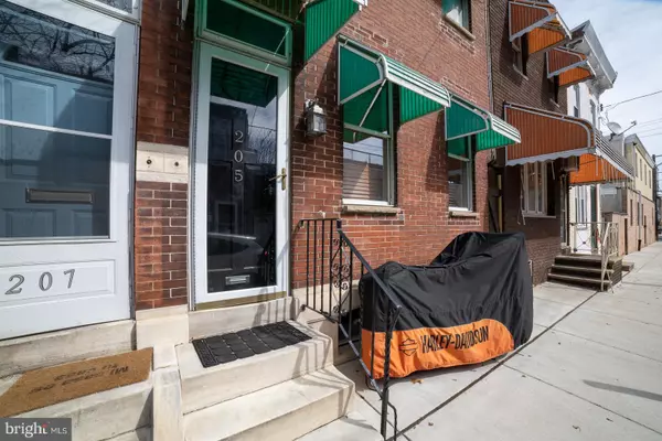 Philadelphia, PA 19148,205 WATKINS ST