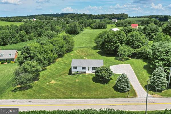 2811 HAIN RD, Stewartstown, PA 17363