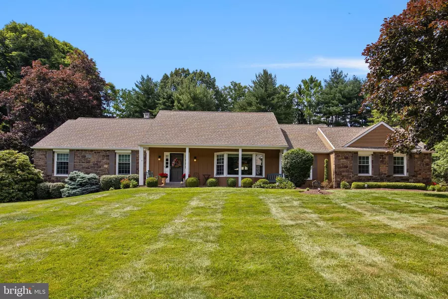 5843 S DEER RUN RD, Doylestown, PA 18902