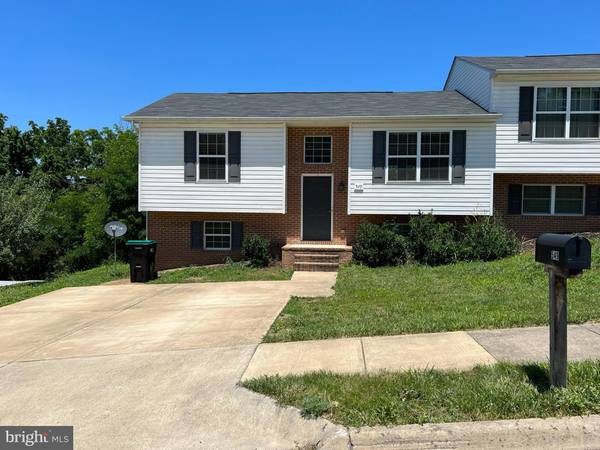 549 STONEWALL ST, Strasburg, VA 22657