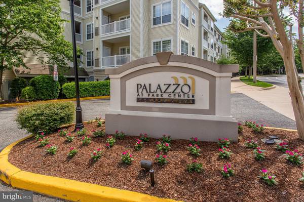 4550 STRUTFIELD LN #2320, Alexandria, VA 22311