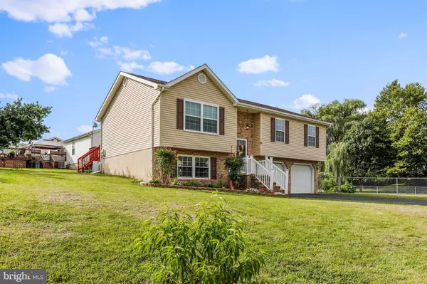 55 NIKITA DR, Maurertown, VA 22644