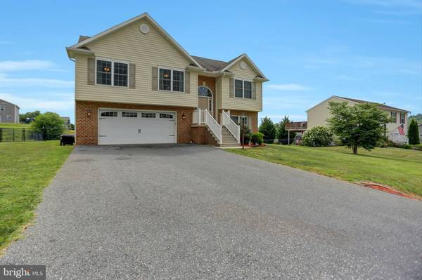 Waynesboro, PA 17268,11080 RIDGE CREST DR