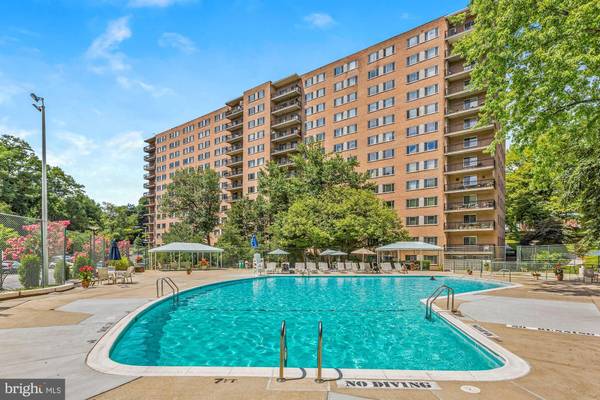 1900 LYTTONSVILLE RD #109, Silver Spring, MD 20910