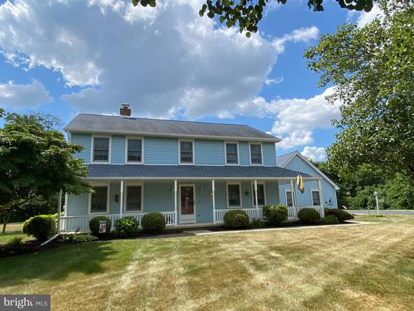 4 ROSEMONT CT, Hummelstown, PA 17036