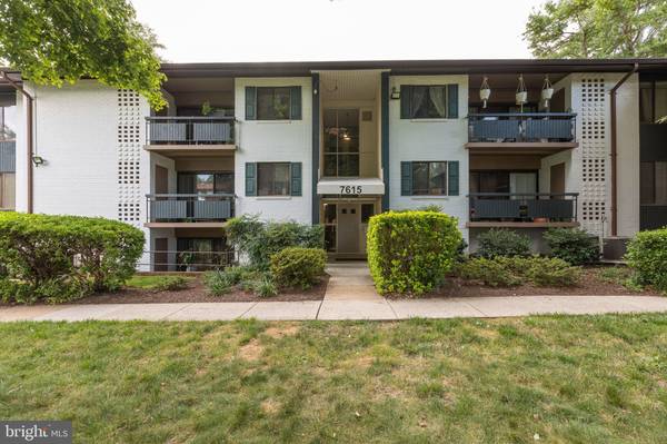 7615 LEE HWY #302, Falls Church, VA 22042