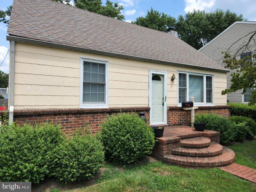 Levittown, PA 19054,9018 2ND ST