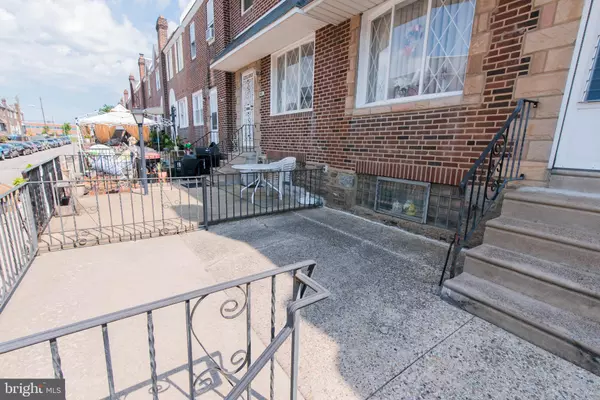 Philadelphia, PA 19124,883 CARVER ST