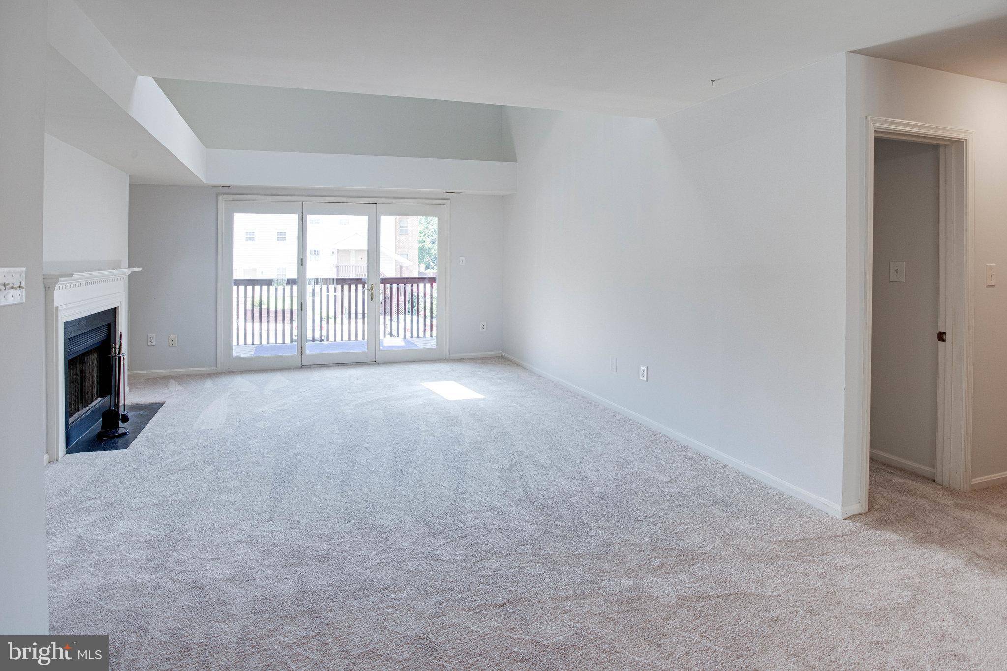 Manassas, VA 20110,8728 SUGARWOOD LN #9