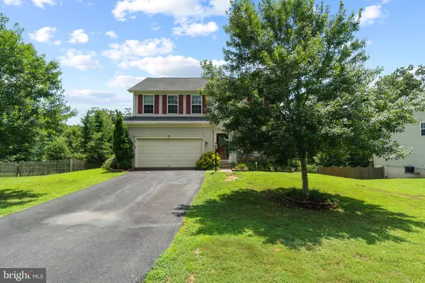 Palmyra, VA 22963,63 ROBINS CT