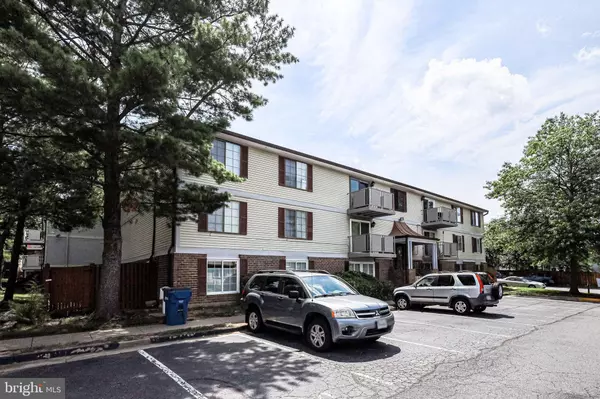 Alexandria, VA 22309,8357-M CLAREMONT WOODS DR #8357M