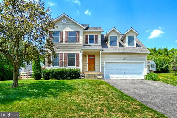 1214 FAIRWAY DR, Westminster, MD 21158