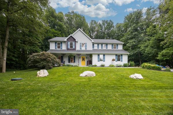 5830 KNOBBY HILL RD, Narvon, PA 17555