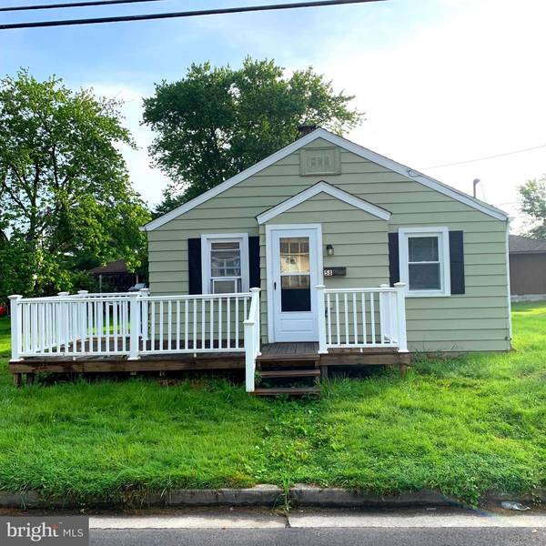 58 CHESTNUT ST, Pennsville, NJ 08070