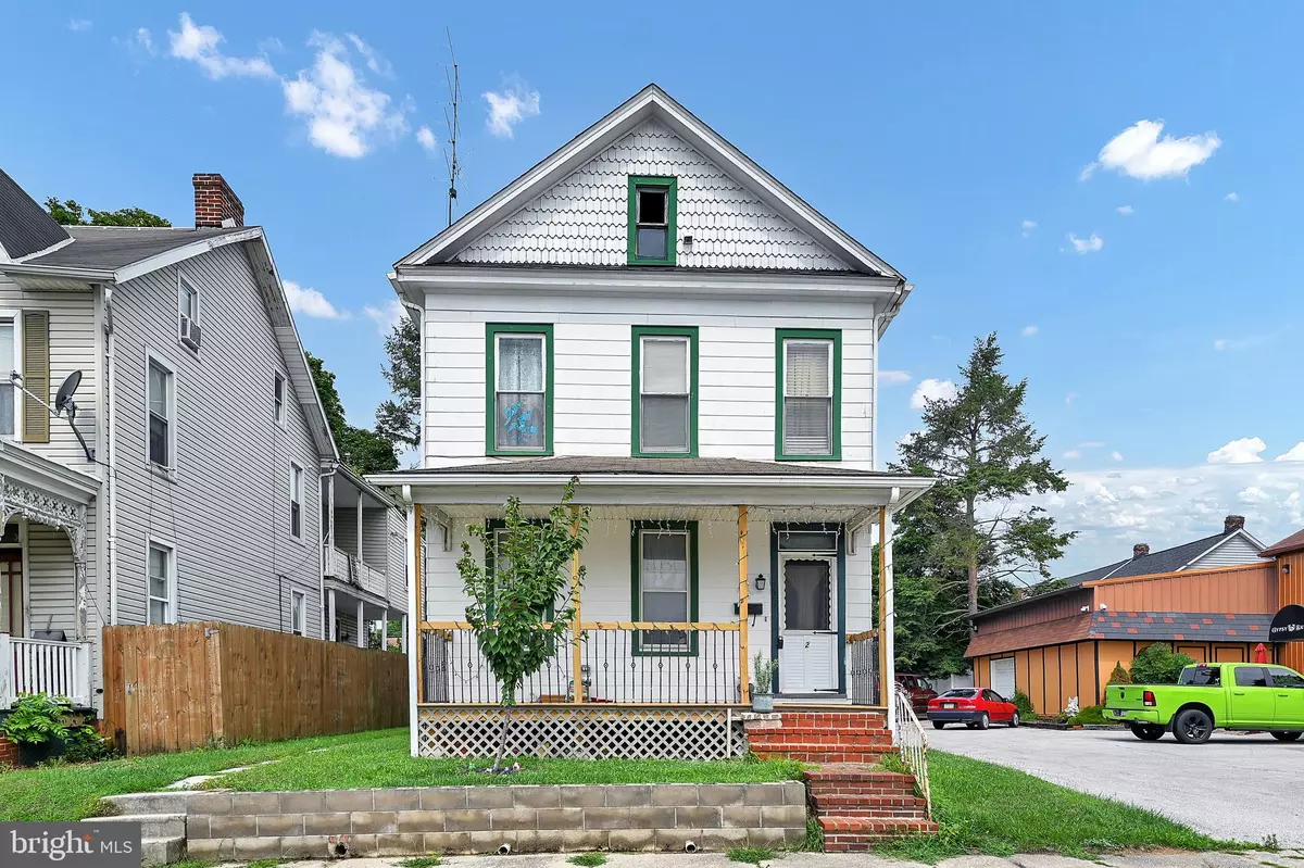 Hanover, PA 17331,328 E MIDDLE ST