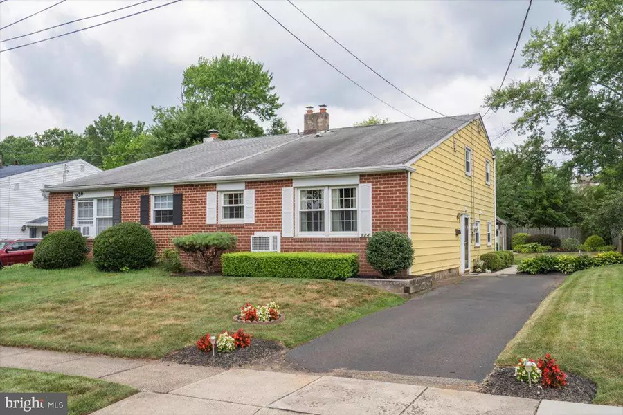 824 CHERRY ST, Lansdale, PA 19446