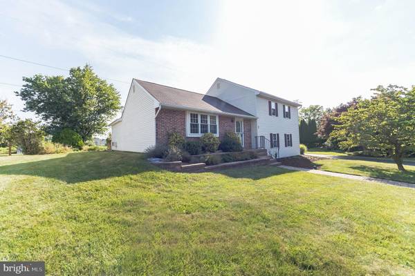 Newtown, PA 18940,7 CARMEL PL