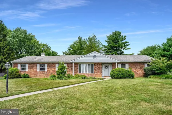 1335 DEFLAVIS CIR, Blue Bell, PA 19422