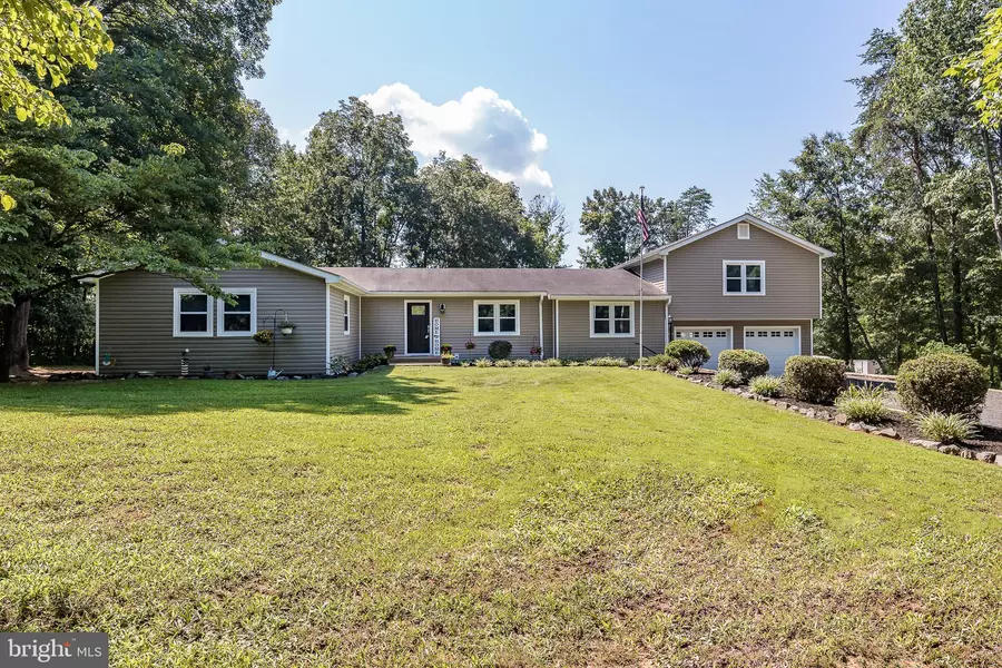 7029 CHIPPENDALE LN, Bealeton, VA 22712