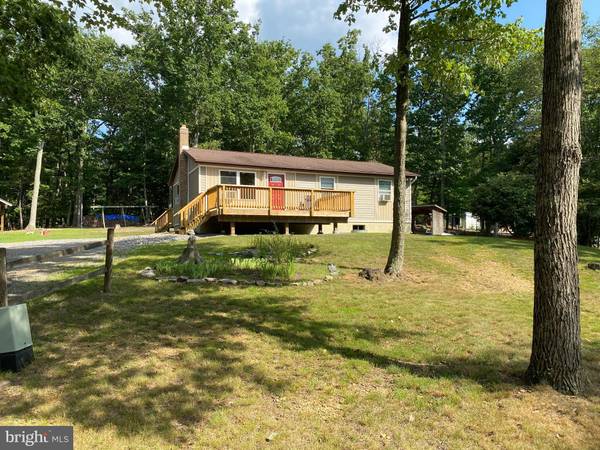 230 SWALLOW PL, Berkeley Springs, WV 25411