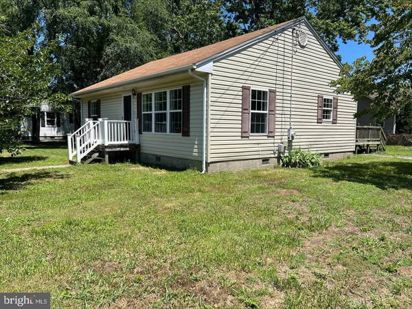 1107 CEDAR ST, Pocomoke City, MD 21851