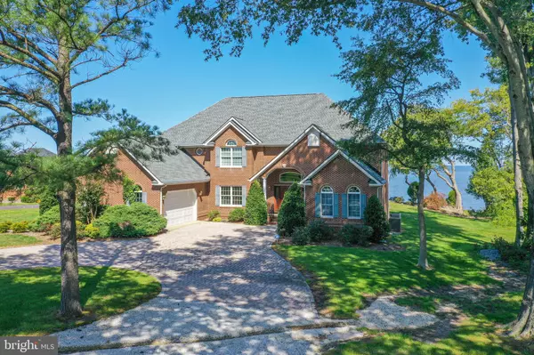 Colonial Beach, VA 22443,314 CHURCH POINT LN