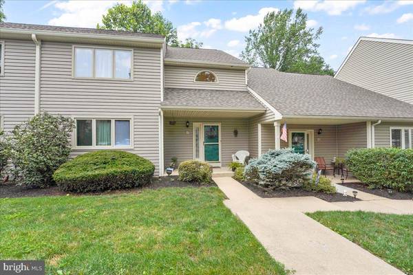 107 YELLOWWOOD DR, Downingtown, PA 19335