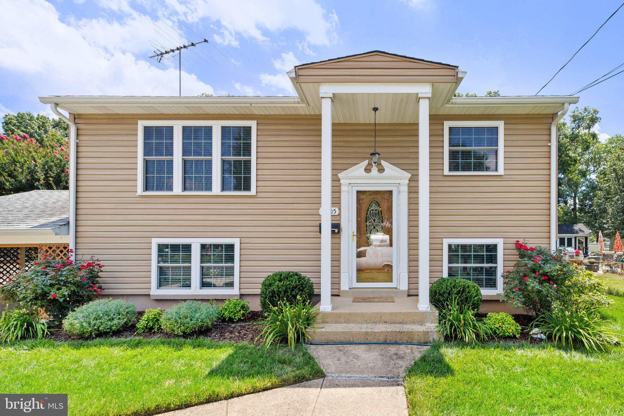 Manassas, VA 20110,9505 CHATHAM ST