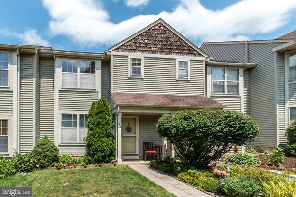 389 KENT LN, Perkasie, PA 18944