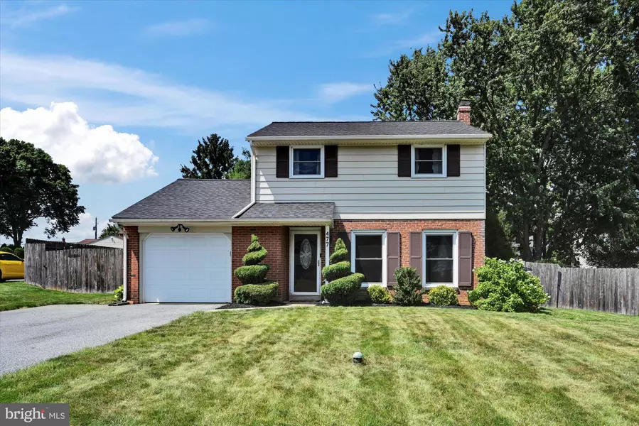 477 PARKWYNNE RD, Lancaster, PA 17601