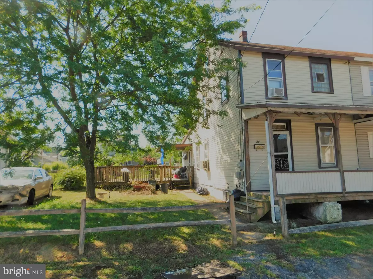 Coaldale, PA 18218,28 E RIDGE ST