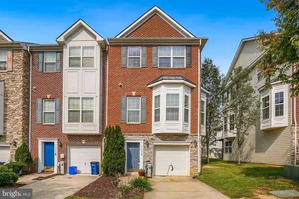 3334 CASTLE RIDGE CIR #8, Silver Spring, MD 20904