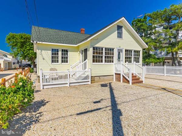 39 N 9TH ST, Surf City, NJ 08008