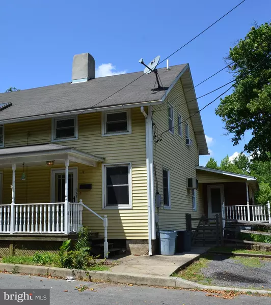 308 LIBERTY ST, Glendon, PA 18042