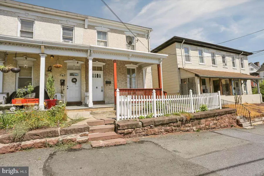 307 SCHOOL ST, Birdsboro, PA 19508