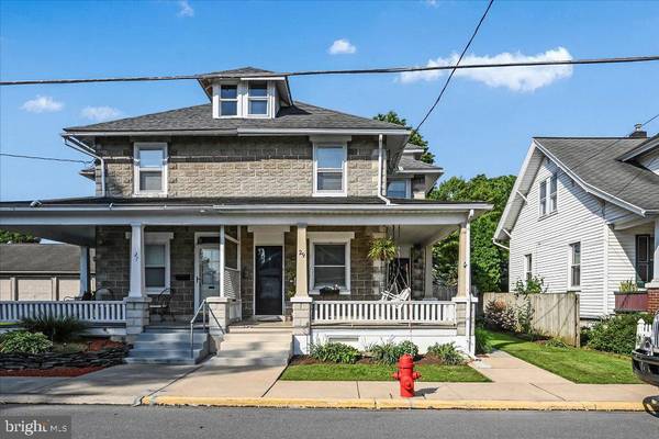 29 S PENN ST, Manheim, PA 17545