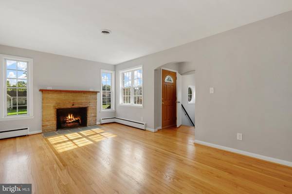 Alexandria, VA 22312,6343 HILLCREST PL