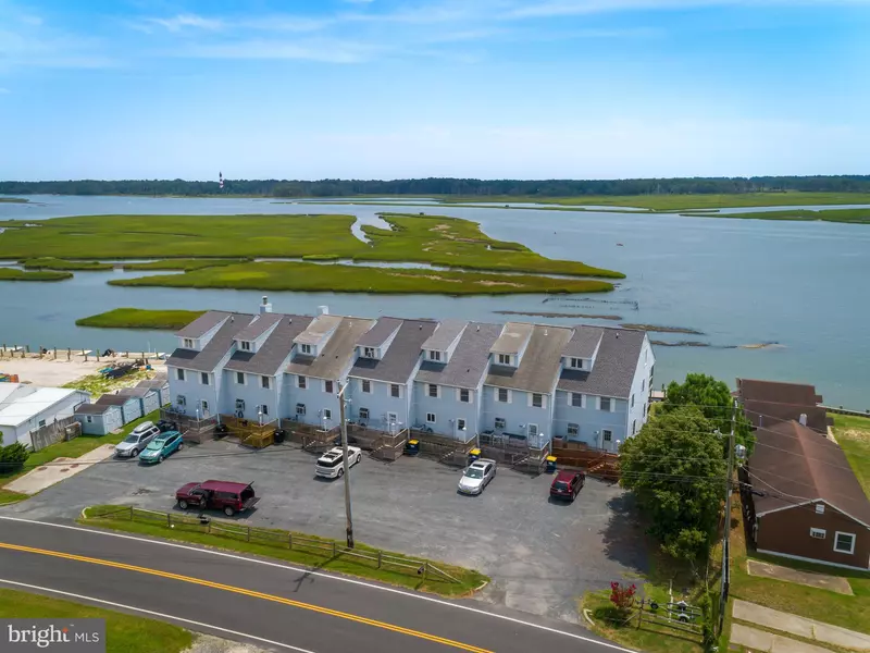 7548 EASTSIDE RD, Chincoteague Island, VA 23336