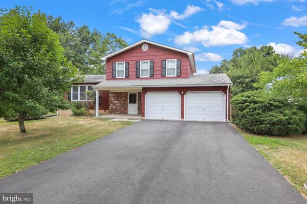 9 DAVID DR, Ewing, NJ 08638