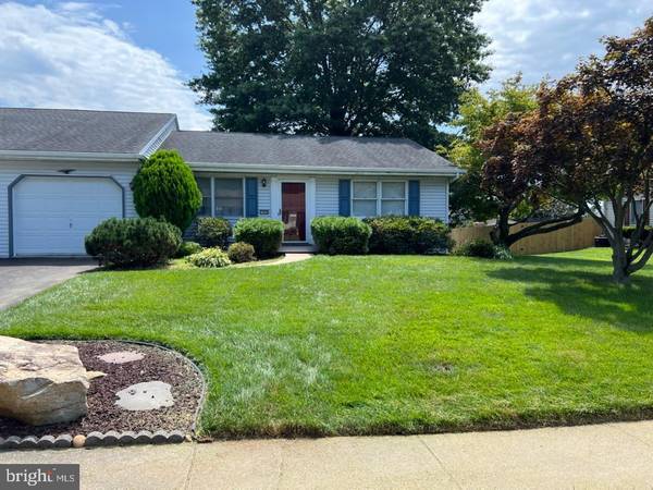 1940 BRENTWOOD DR, Middletown, PA 17057