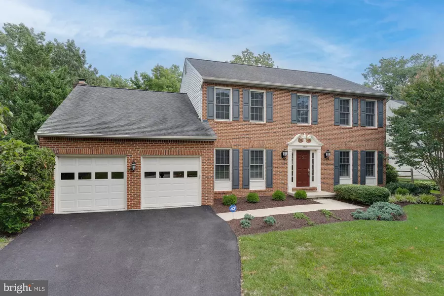 6515 TRILLIUM HOUSE LN, Centreville, VA 20120