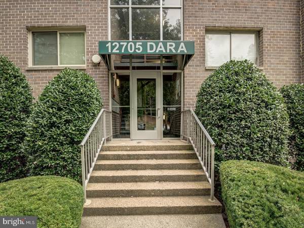 12705 DARA DR #T2, Woodbridge, VA 22192